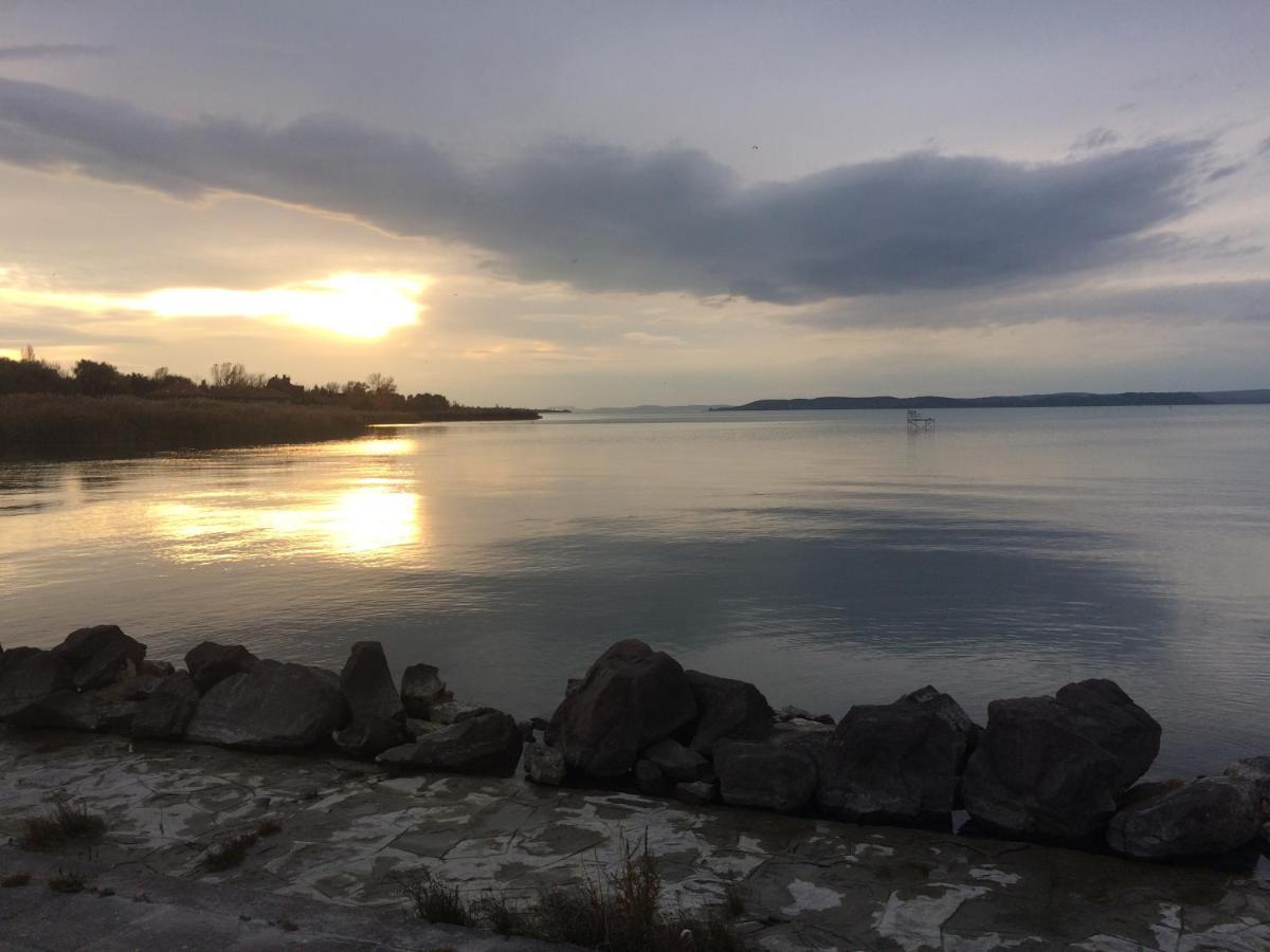 Pitypang Apartman Siofok Daire Dış mekan fotoğraf